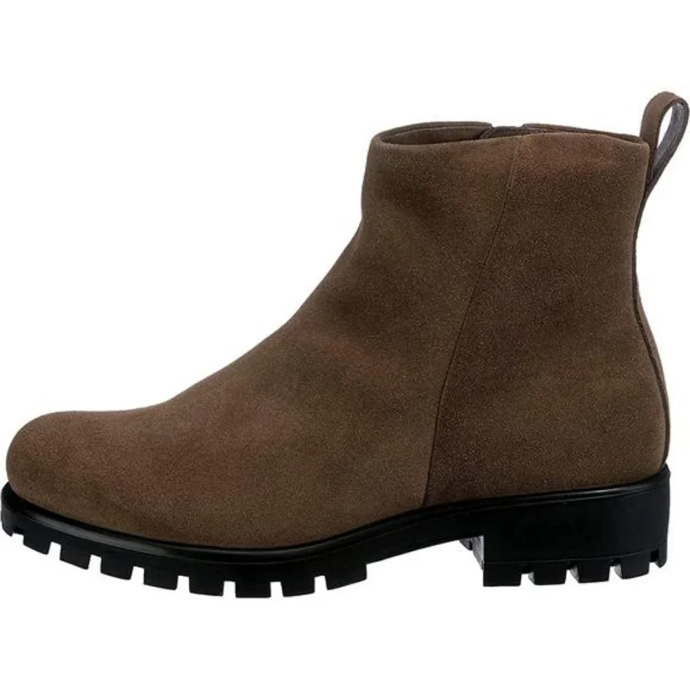 ECCO Women's Modtray Ankle Boot - A Must Have - Picture 2 of 6